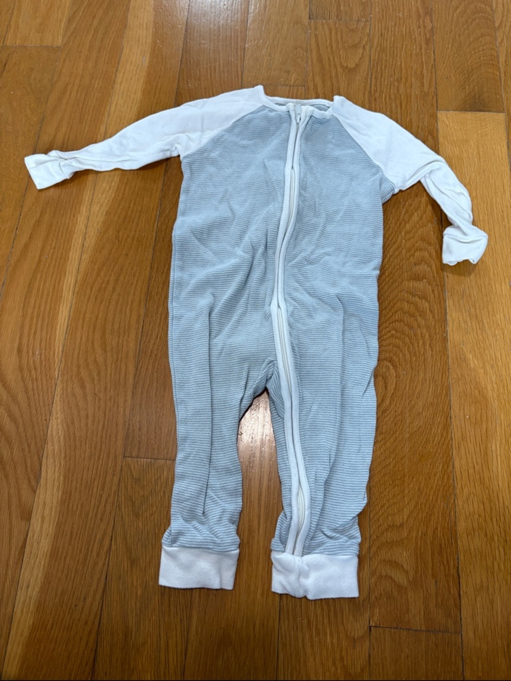 Mori Baby Zip One-Piece Sleeper in Light Blue and White